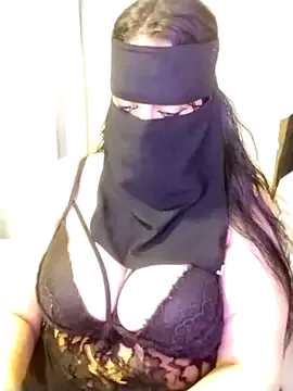 Lmalika-Ahlame on StripChat 