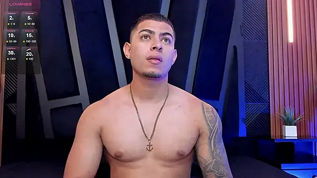 marco_garciia_ — stron cum