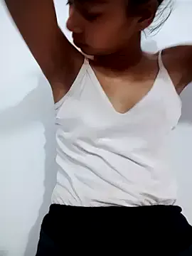 Meenaksi-singh on StripChat 