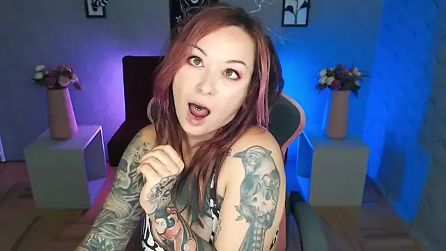 Miss-Tattoo on StripChat 