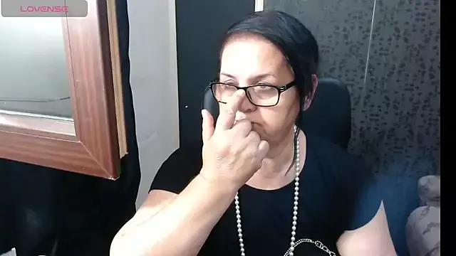 MissSanjanne on StripChat 