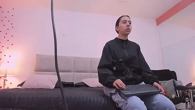 MissSussy — Spank ass + moan  --