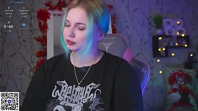 Moon_Valkyrie on StripChat 