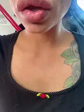 Freechat myloveforyouu on StripChat