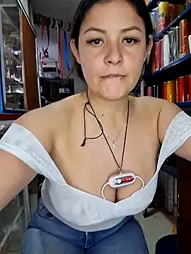 Niidia on StripChat 