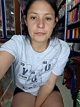 Niidia on StripChat 