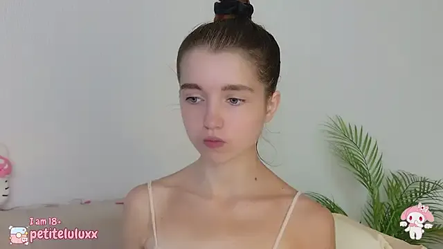 petiteluluxx — lush inside + domi on clit