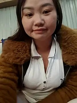 pi-pi-00 on StripChat 