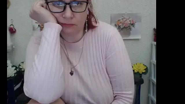 Freechat PlayfullMature on StripChat