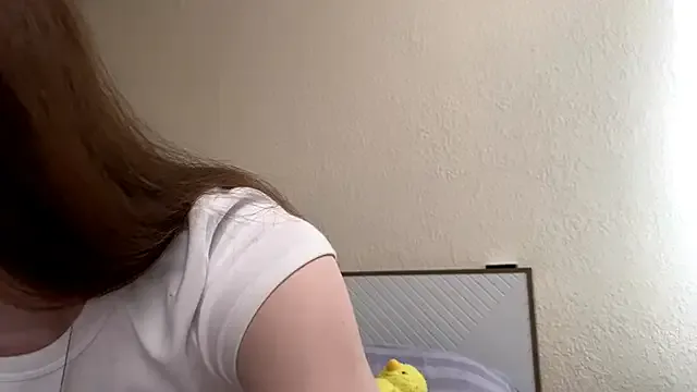PrincessRachel — Sweaty feet in cam