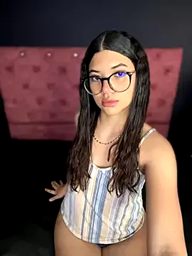 Queen__Love on StripChat 