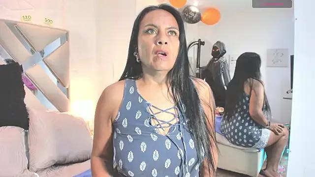 raquell_moore — 4 Chinese balls in my ass
