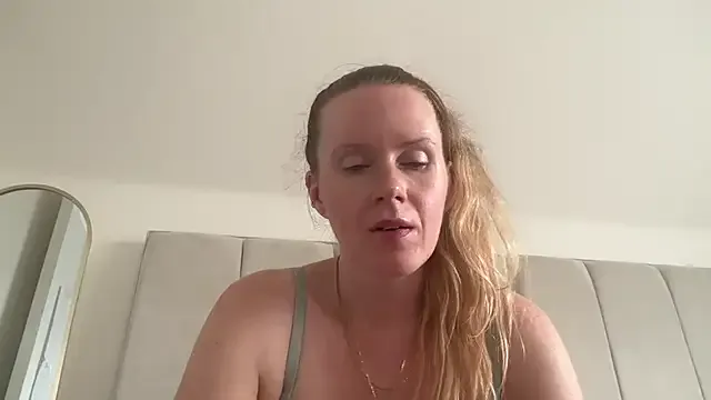 redheadrosie69 — butt plug in tight asshole
