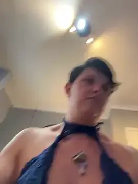 Reggie_roxie on StripChat 