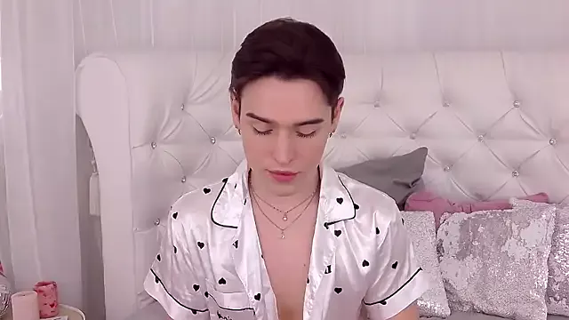 RobbyCharming on StripChat 