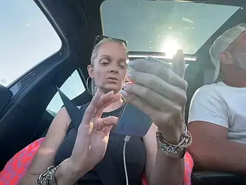 Sabdeluxe — Doggy? Pussy ficken? Fe?.......