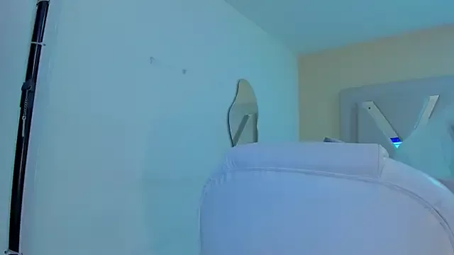 samanthalopez__ on StripChat 