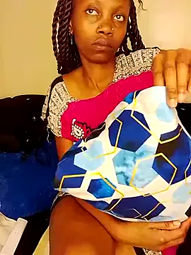 SeffieLucy — Freechat on StripChat