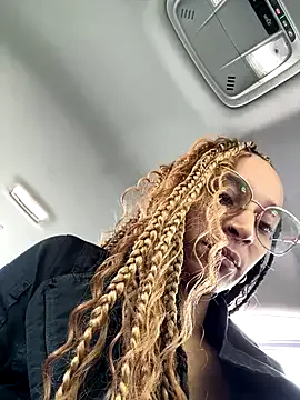 Shuggabutt — Make me cum daddy