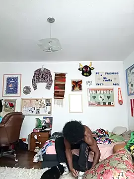 Siriss_boyrag on StripChat 