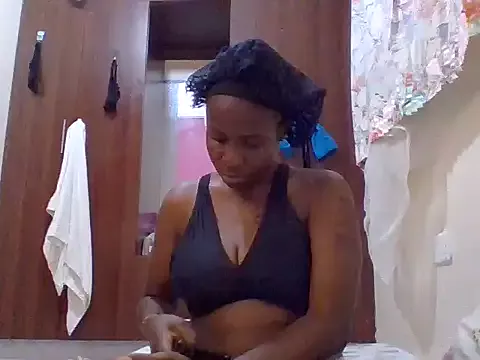 sweet-fancy on StripChat 