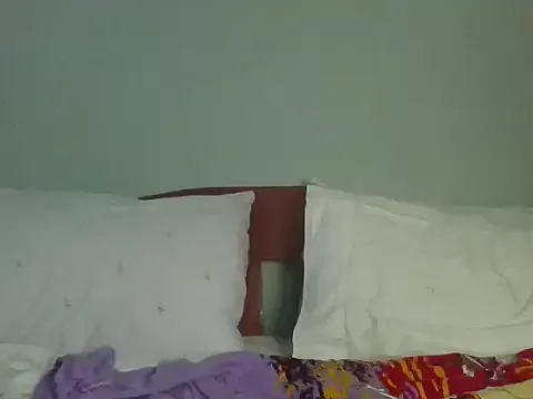 sweet_love00 on StripChat 