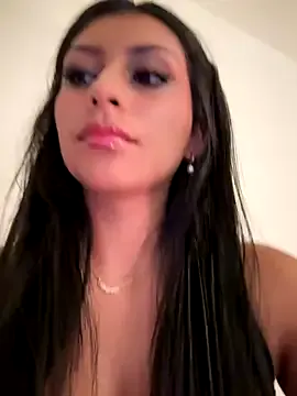 sweetAli_ on StripChat 