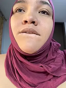 sweetmuslim01 on StripChat 