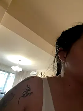 TashaLewisX — let's talk! pick a subject!