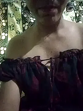 Telugu___Sexygirl___Naidu — Oil on boobs