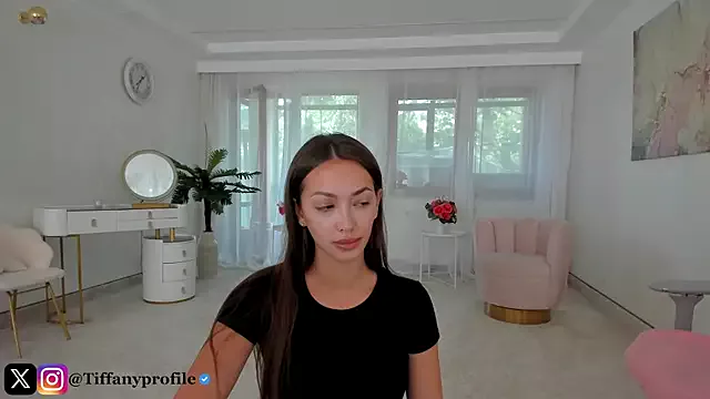 TiffanyHouston_ on StripChat 