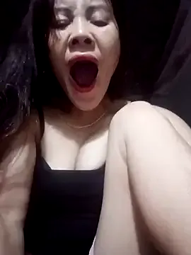 TinTim02 on StripChat 