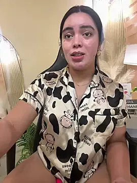 TS-SimplyTheBest on StripChat 