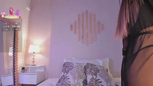 VictoriaNoah_ — Tease with tongue