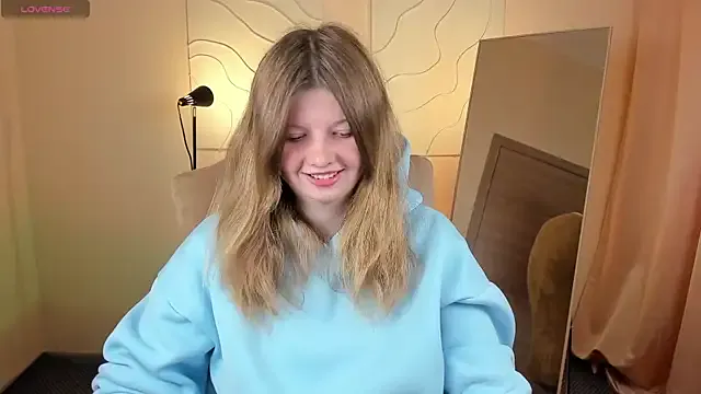 Vivian_cutie on StripChat 