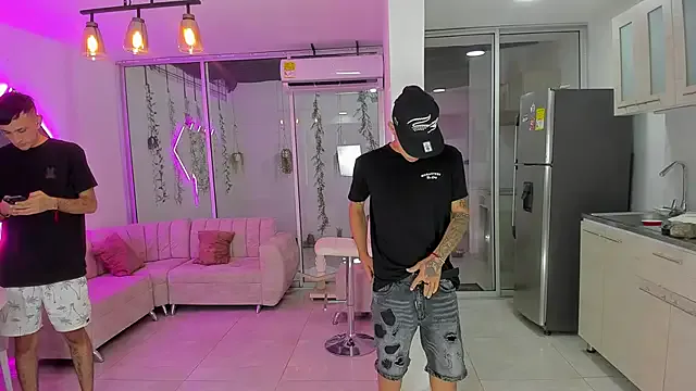 Warrios_teams on StripChat 