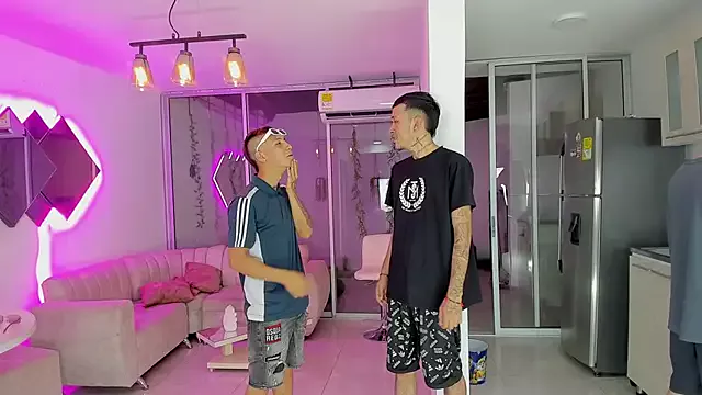 Warrios_teams on StripChat 