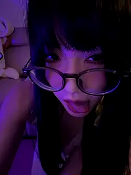 youyo333 on StripChat 