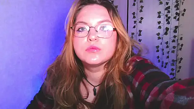 ZayaRush on StripChat 